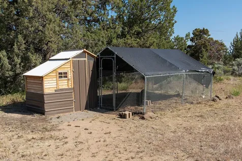 15920 SW Twin Lakes Road Powell Butte OR 97753