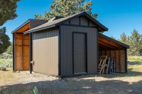 15920 SW Twin Lakes Road Powell Butte OR 97753