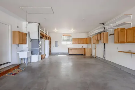 64839 Starwood Drive Bend OR 97703