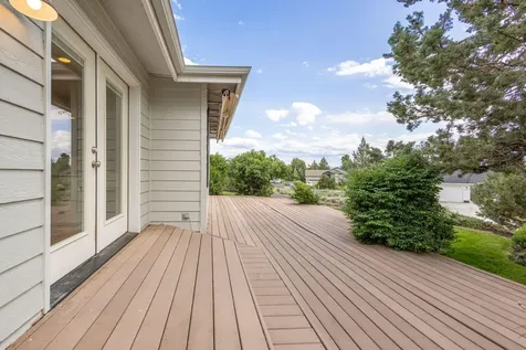 64839 Starwood Drive Bend OR 97703