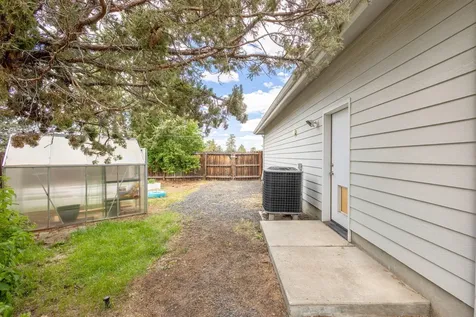 64839 Starwood Drive Bend OR 97703