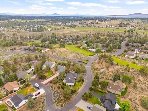64839 Starwood Drive Bend OR 97703