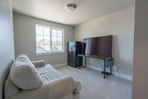 1144 NE Henry Drive Prineville OR 97754