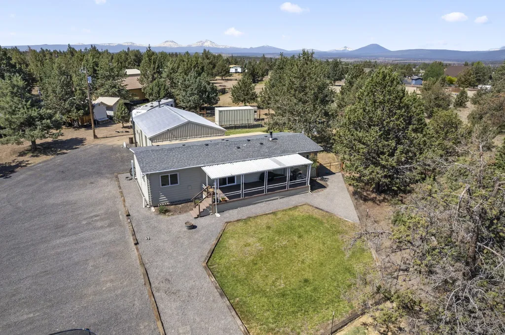 12660 SW Wheat Grass Road Terrebonne OR 97760