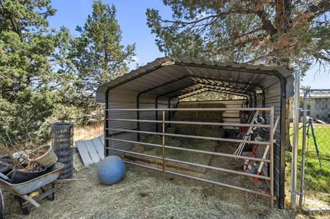 12660 SW Wheat Grass Road Terrebonne OR 97760