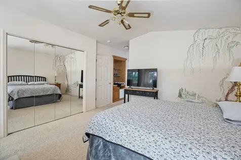 737 SE M Street Grants Pass OR 97526