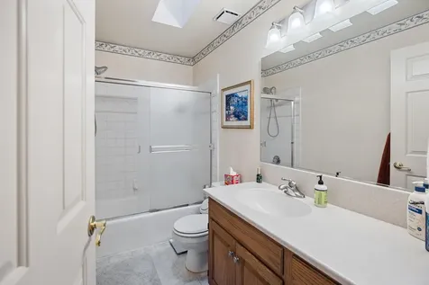 737 SE M Street Grants Pass OR 97526