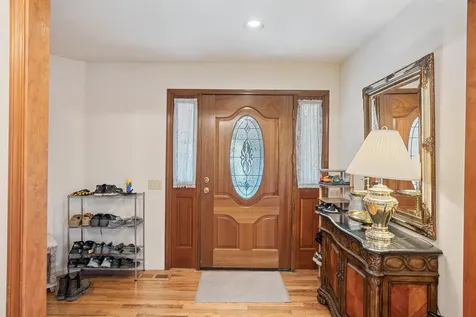 737 SE M Street Grants Pass OR 97526