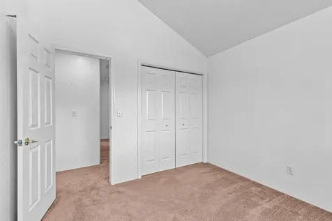 411 N Mountain Avenue Ashland OR 97520