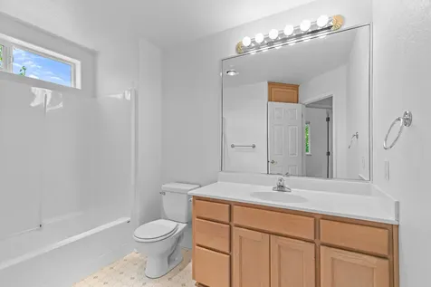 411 N Mountain Avenue Ashland OR 97520