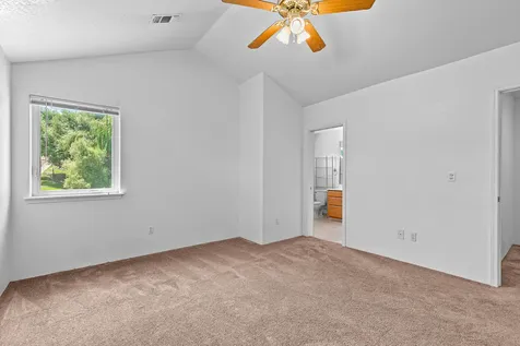 411 N Mountain Avenue Ashland OR 97520