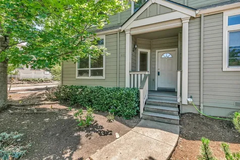 411 N Mountain Avenue Ashland OR 97520