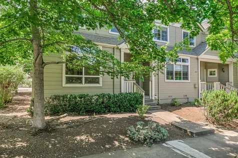 411 N Mountain Avenue Ashland OR 97520
