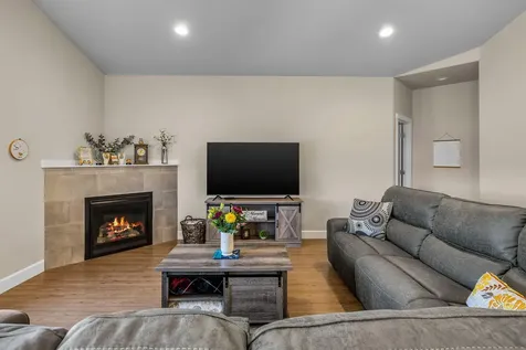 4847 SW Zenith Avenue Redmond OR 97756
