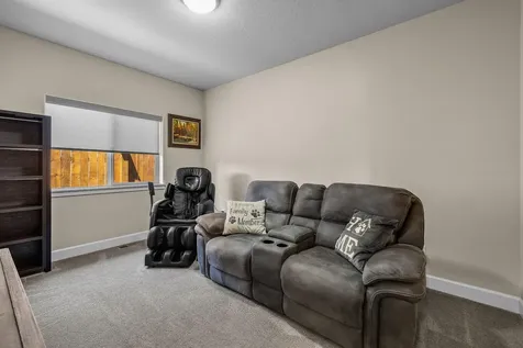 4847 SW Zenith Avenue Redmond OR 97756