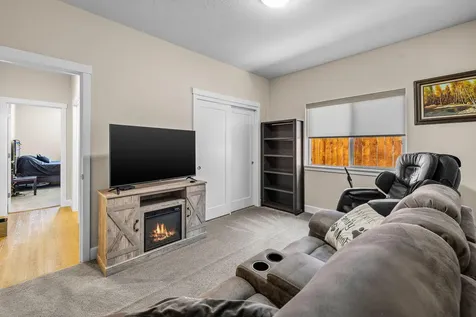 4847 SW Zenith Avenue Redmond OR 97756