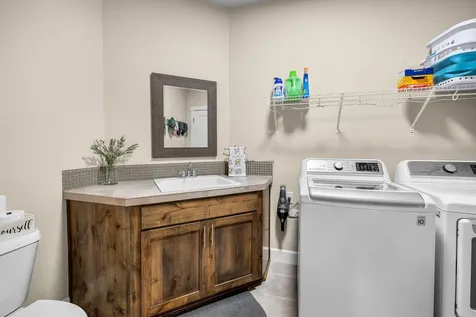 4847 SW Zenith Avenue Redmond OR 97756