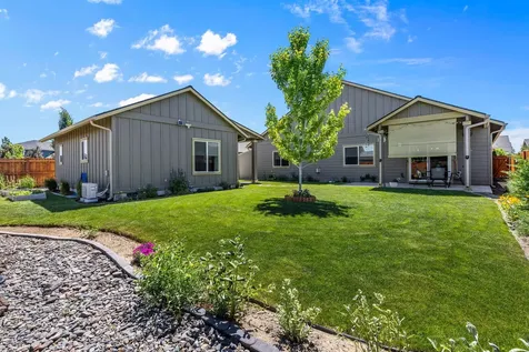 4847 SW Zenith Avenue Redmond OR 97756