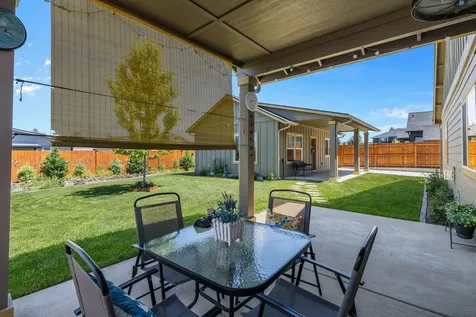 4847 SW Zenith Avenue Redmond OR 97756