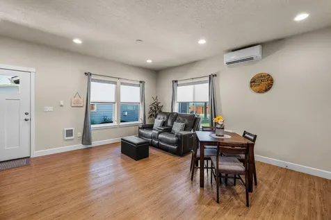 4847 SW Zenith Avenue Redmond OR 97756