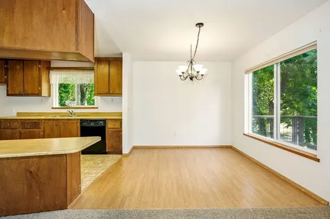 360 Park Drive Shady Cove OR 97539