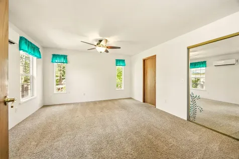 360 Park Drive Shady Cove OR 97539