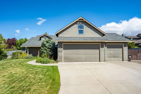 2144 NW Spruce Court Redmond OR 97756