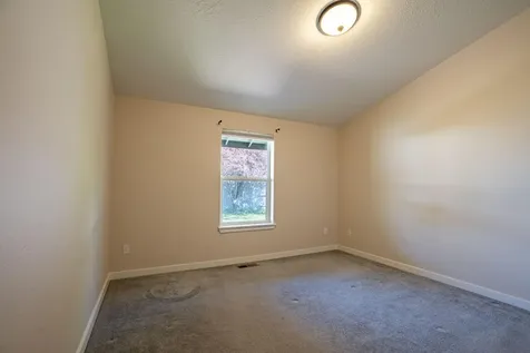 2144 NW Spruce Court Redmond OR 97756