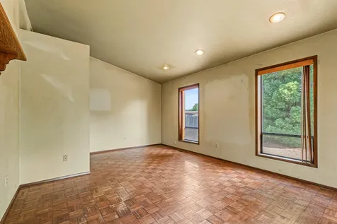 681 Farnsworth Drive Central Point OR 97502