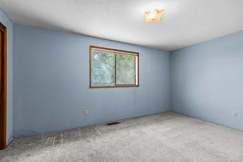 681 Farnsworth Drive Central Point OR 97502