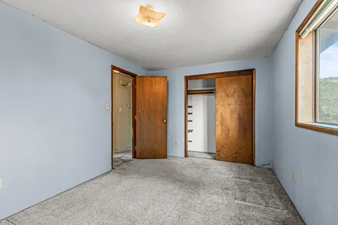 681 Farnsworth Drive Central Point OR 97502