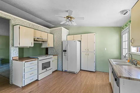 681 Farnsworth Drive Central Point OR 97502