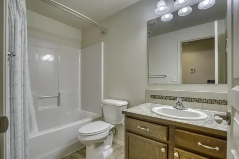 3144 SW Cascade Avenue Redmond OR 97756