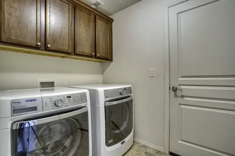3144 SW Cascade Avenue Redmond OR 97756