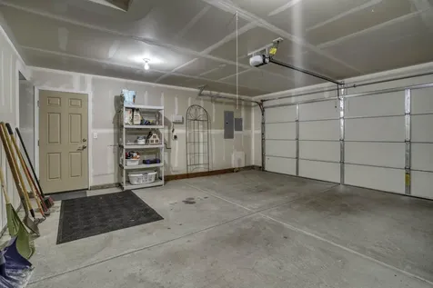 3144 SW Cascade Avenue Redmond OR 97756
