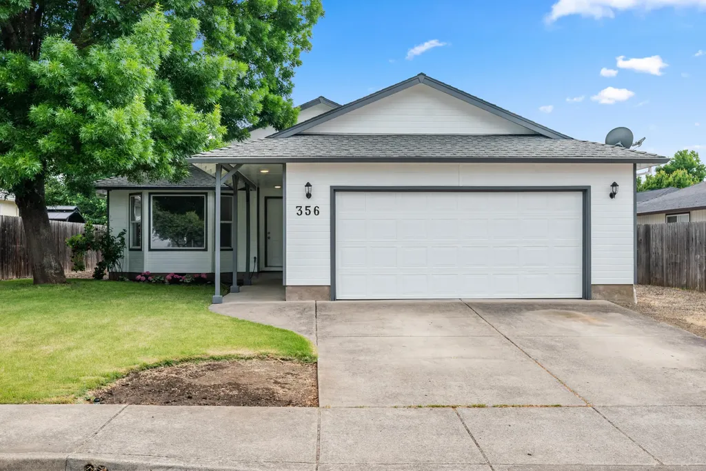 356 Candis Drive Eagle Point OR 97524