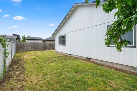 356 Candis Drive Eagle Point OR 97524