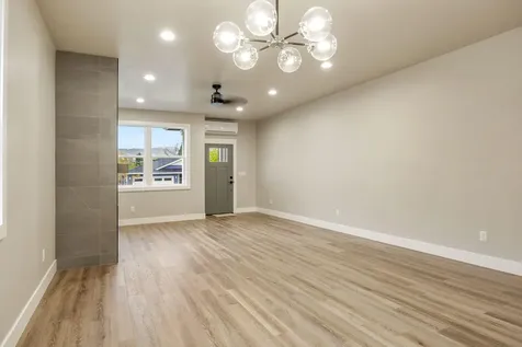 332 Randy Street Ashland OR 97520