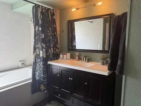 4741 S 6th Klamath Falls OR 97603