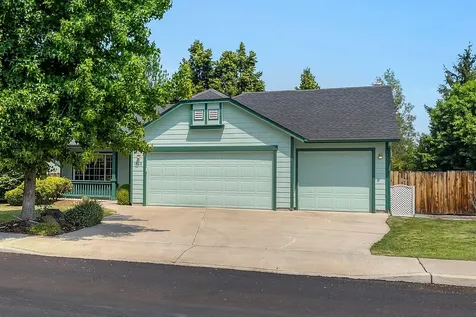 1545 NW Spruce Place Redmond OR 97756