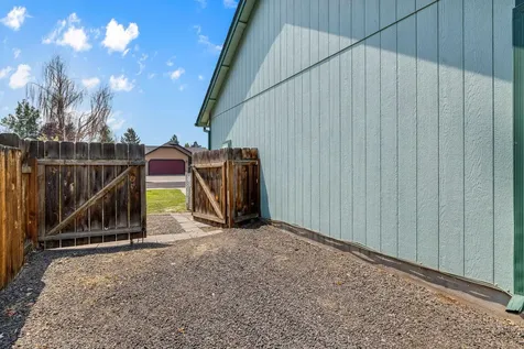 1545 NW Spruce Place Redmond OR 97756