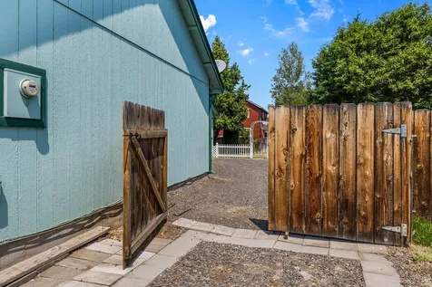 1545 NW Spruce Place Redmond OR 97756