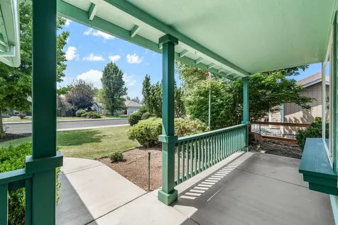 1545 NW Spruce Place Redmond OR 97756