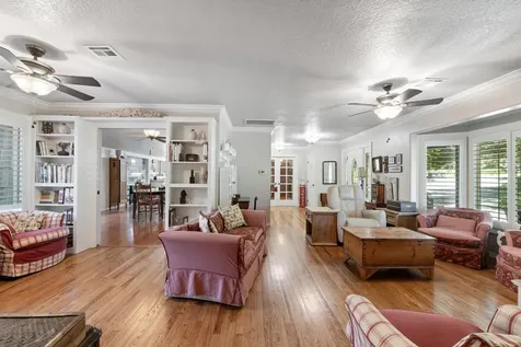 2232 Dellwood Avenue Medford OR 97504