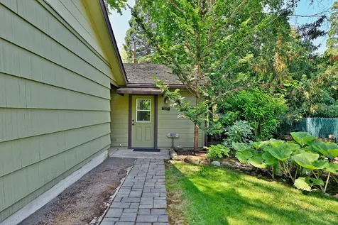 2232 Dellwood Avenue Medford OR 97504