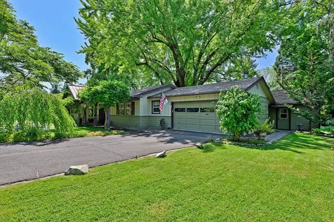 2232 Dellwood Avenue Medford OR 97504