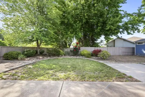 2937 Farmington Avenue Medford OR 97504