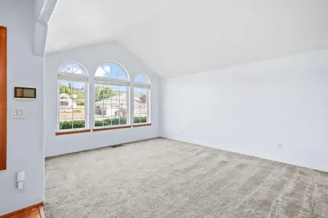 2937 Farmington Avenue Medford OR 97504