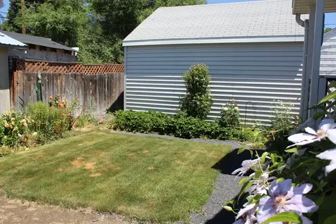 2317 Vine Avenue Klamath Falls OR 97601