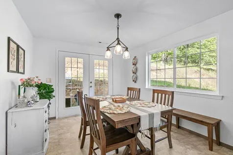 505 Wren Ridge Drive Eagle Point OR 97524